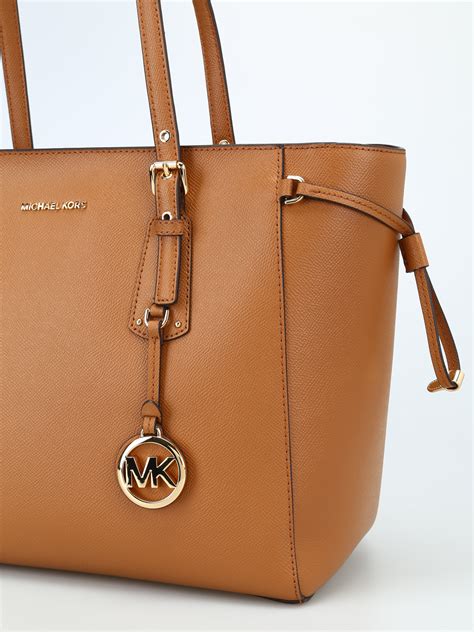 michael kors voyager tote stores|michael kors handbags medium tote.